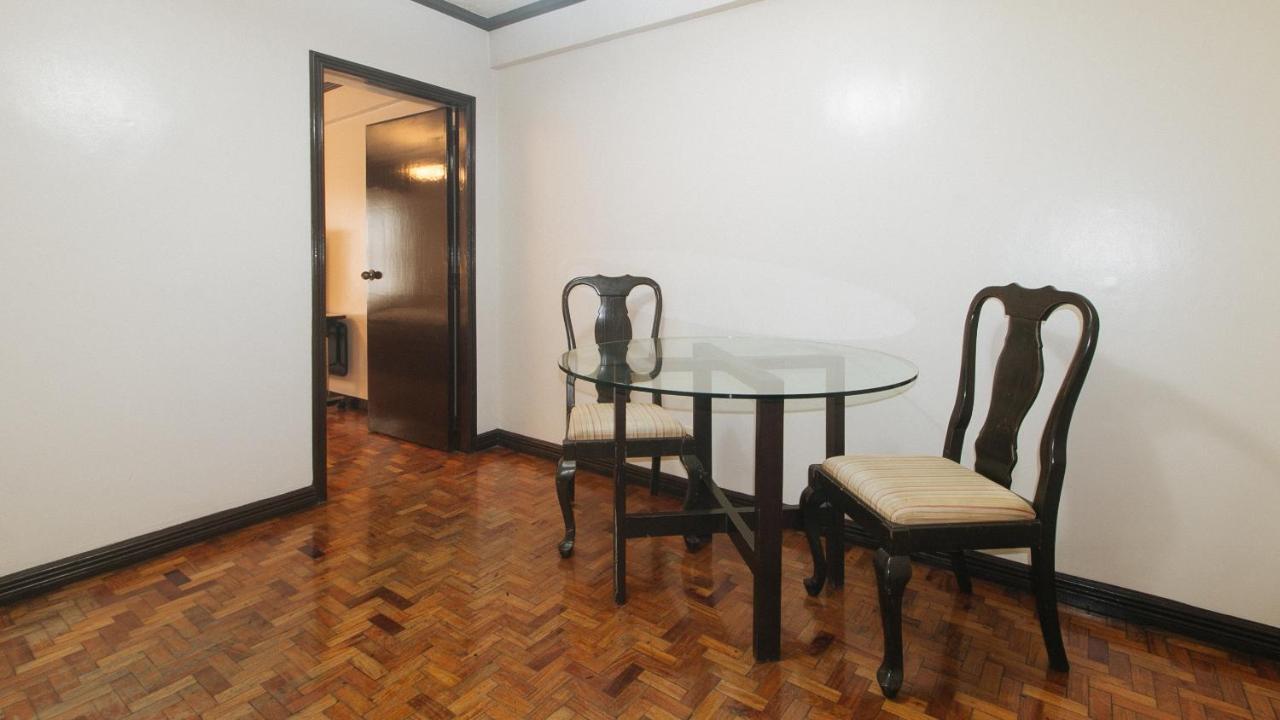 El Rico Suite Makati By Reddoorz Manila Kültér fotó