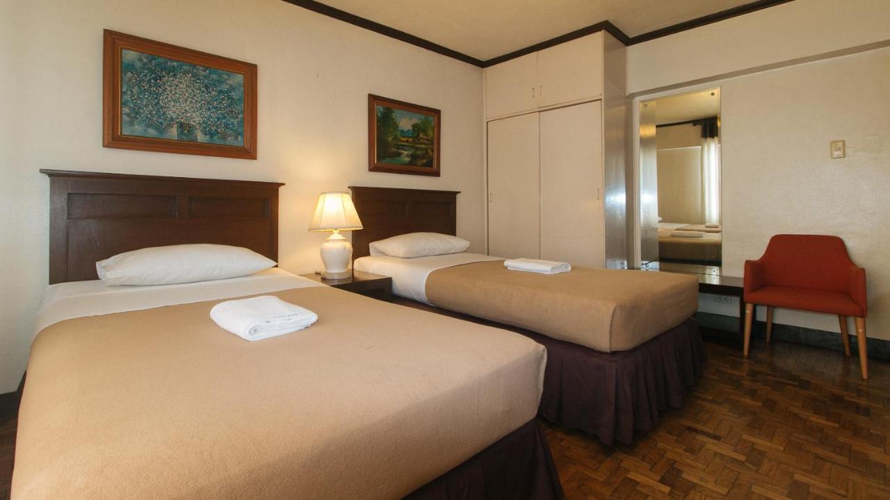 El Rico Suite Makati By Reddoorz Makati City Kültér fotó